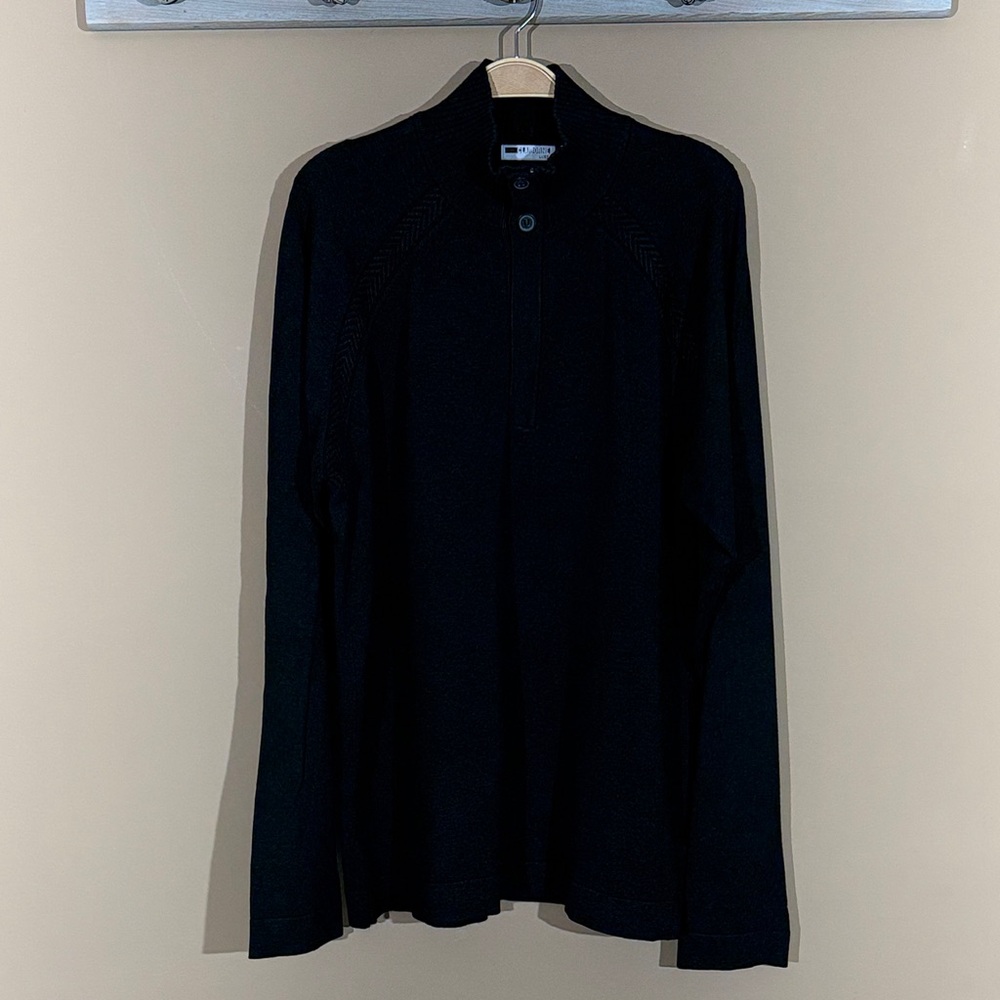 Men’s Black Long Sleeve Sweater